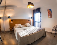 Hele huset/lejligheden Villa Des Arts, 100 Meters From The Sea, Swimming Pool, Wifi, Air Conditioning And 6 Bikes (Sète, Frankrig)