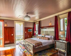 Khách sạn The Fred - Adults Only Hotel (Frederiksted, Quần đảo US Virgin)