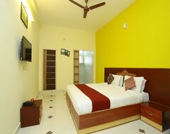 فندق OYO 13087 Subam Hill Resort (Yercaud, الهند)