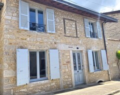 Cijela kuća/apartman Stone House Jacuzzi 500m From Ain 3ch 8p (Poncin, Francuska)