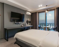 Khách sạn Star Beach Hotel (Gangneung, Hàn Quốc)