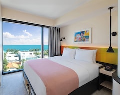 Hotel Moxy Miami South Beach (Miami Beach, USA)