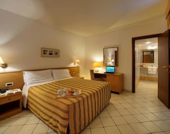 Khách sạn Hotel La Luna (Barano d'Ischia, Ý)