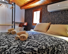Bed & Breakfast Bed And Breakfast L&P (Cefalu, Ý)