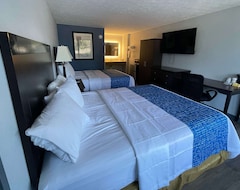 Hotel Towne House Motor Lodge (Charles Town, USA)