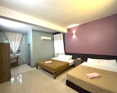Hotel Oyo 90938 The Nk Langkawi (Pantai Kok, Malezija)