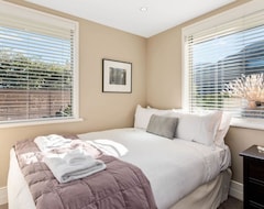 Entire House / Apartment Stewart Lodge Luxury Spa (Queenstown, New Zealand)