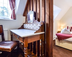 Cijela kuća/apartman Anne Boleyn - Sleeps 4 Guests In 2 Bedrooms (Winchcombe, Ujedinjeno Kraljevstvo)