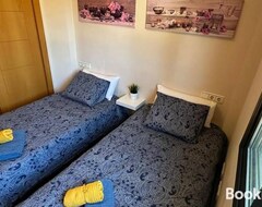 Koko talo/asunto Apartamento Con Parking Privado - Av. Carlos Haya (Málaga del Fresno, Espanja)