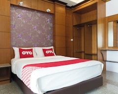 Hotel Oyo 701 Sabai Palace (Nakhon Si Tammarat, Thailand)