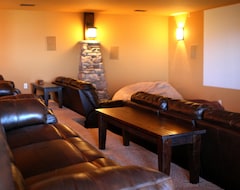 Casa/apartamento entero Luxurious Lodge en Utah: perfecto para reuniones familiares y retiros corporativos (Fairview, EE. UU.)