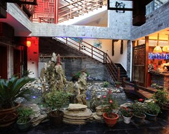 Hotel Fenghuang Yingxiang Residence (Fenghuang, China)