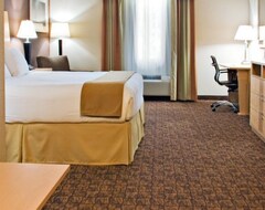 Holiday Inn Express Hotel and Suites Borger, an IHG Hotel (Borger, USA)