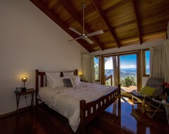 Toàn bộ căn nhà/căn hộ Bilby Spa Lodge - Family Or Couples Nature Retreat (Paterson, Úc)