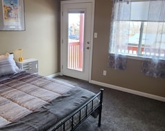 Tüm Ev/Apart Daire Entire Apartment With A Deck! (Laramie, ABD)