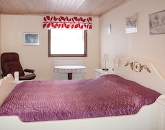 Toàn bộ căn nhà/căn hộ 3 Bedroom Accommodation In Älmhult (Älmhult, Thụy Điển)