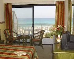 Khách sạn Allsun Hotel Lago Playa Park (Cala Ratjada, Tây Ban Nha)