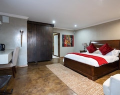 Hotel Humdani Game Lodge (Brits, South Africa)