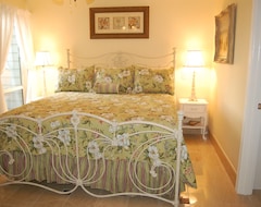 Low Rise, 1st Floor, Oceanfront Condo, Top-of-the-line, 5-star Hotel Feel (Panama City Beach, USA)