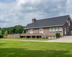 Cijela kuća/apartman Attractive Holiday Home With Sauna & Jacuzzi In Rural Area (Uden, Nizozemska)