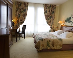 Khách sạn La Grange De Conde Chateaux Et Hotels Collection (Condé-Northen, Pháp)