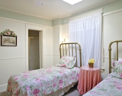 Hotelli Americas Best Value Inn & Suites-Royal Carriage (Jamestown, Amerikan Yhdysvallat)