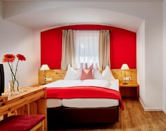 Wildkogel Suite - From 4 Nights - Steiger, Hotel (Neukirchen am Großvenediger, Østrig)