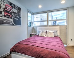 Cijela kuća/apartman Modern Home With Rooftop Oasis (Seattle, Sjedinjene Američke Države)