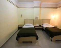 Khách sạn Hotel Embassy (Kolkata, Ấn Độ)
