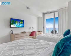Hele huset/lejligheden Hyde Resort #3805 - 2 Bedroom Right On Beach Direct Ocean-view With Amenities On The Rooftop (Hallandale Beach, USA)