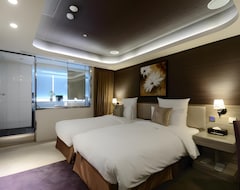 V-one Vogue Hotel (Datong District, Taiwan)