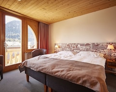 Hotel Landhaus (Saanen, İsviçre)