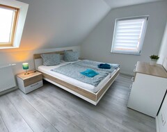 Cijela kuća/apartman Apartment - Large - Comfortable Apartments In Freest (Kroslin, Njemačka)