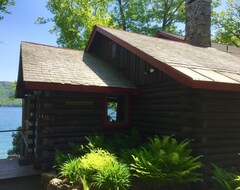 Entire House / Apartment 4 Br Lake George Waterfront Home W/ Dock, Rocking Porch, & Spectacular View (Neversink, USA)
