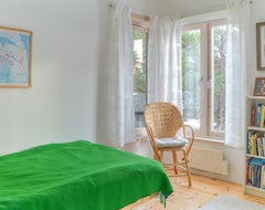 Toàn bộ căn nhà/căn hộ 4 Bedroom Accommodation In Stavsnäs (Stavsnäs, Thụy Điển)