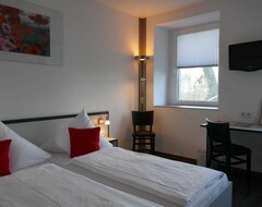Khách sạn Double Room Small - Hotel Zwischen Den Seen Object-id 123881 (Waren, Đức)