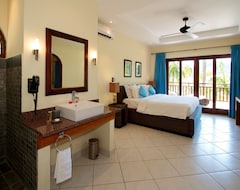 Hotel Valmer Resort (Baie Lazare, Seychelles)