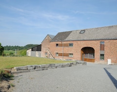 Koko talo/asunto Gîte La Grange de Marcel (Somme-Leuze, Belgia)