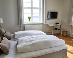 Khách sạn Sixtus Sinatur Hotel & Konference (Middelfart, Đan Mạch)