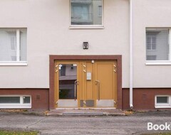 Koko talo/asunto Tilava Ydinkeskustakaksio Ilmaisella Autopaikalla (Tampere, Suomi)