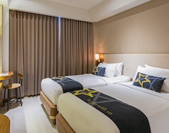 Khách sạn Yellow Star Ambarukmo Hotel (Yogyakarta, Indonesia)