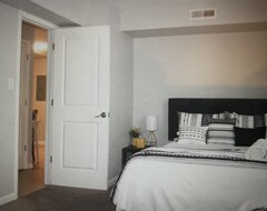 Toàn bộ căn nhà/căn hộ Cozy Kettering 1 Bedroom Apartment, Queen Size Bed With Scenic Balcony (Kettering, Hoa Kỳ)