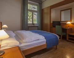 Khách sạn E-Rooms Minusio (Minusio, Thụy Sỹ)
