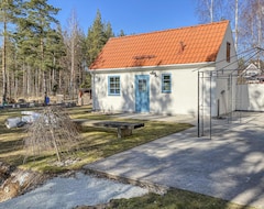 Tüm Ev/Apart Daire 3 Bedroom Accommodation In Ljugarn (Ljugarn, İsveç)