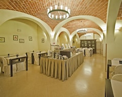 Hotel Alma Domus (Siena, Italy)