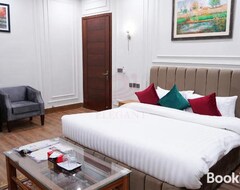 Hotel Elegant Executive Suite (Multan, Pakistan)