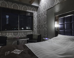 Khách sạn Hotels & Resort Feel (Yokohama, Nhật Bản)