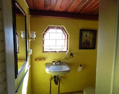 Hotel La Casa Amarilla (Baños, Ekvador)