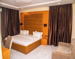 Buddiez Hotel & Resort (Enugu, Nigeria)