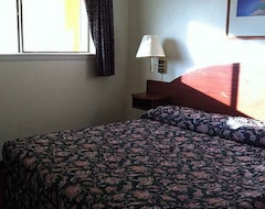 Khách sạn Hotel OakTree Inn and Suites (Oklahoma City, Hoa Kỳ)